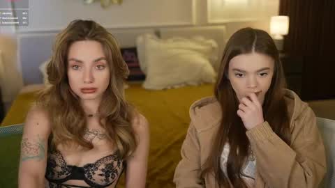 Sweet girls online show from April 2026 04:33:02 PM