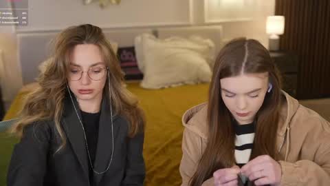 Sweet girls online show from April 2026 05:30:01 PM