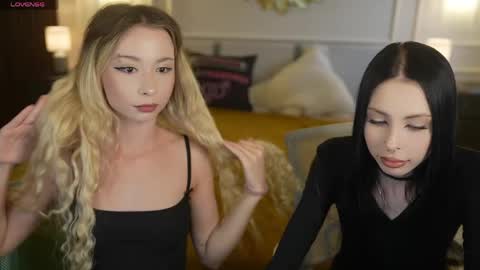 Sweet girls online show from May 2026 04:15:02 PM