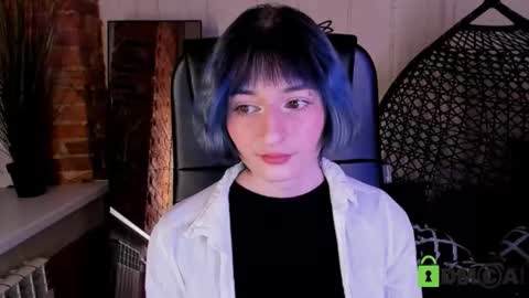 Kira online show from February 2026 08:40:02 PM