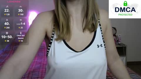 Kira online show from February 2025 03:54:02 PM