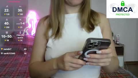 Kira online show from February 2025 12:36:02 PM