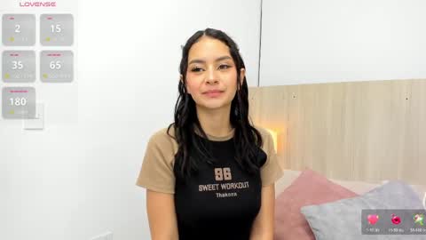 Kira online show from May 2026 11:40:02 AM