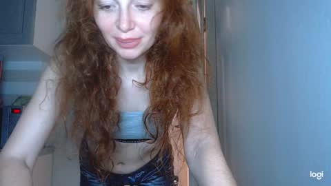 Snapshot of kira_foxy_ chatting on December 2024 02:27:01 PM Kira online show from December 2024 02:27:01 PM