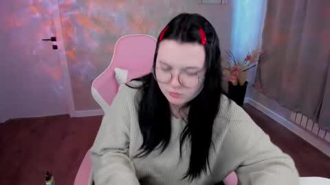 kira online show from March 2026 08:19:01 AM