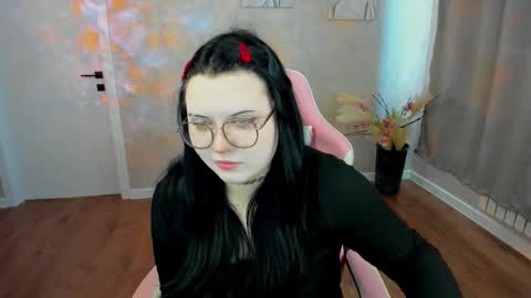 kira online show from March 2026 01:31:02 AM