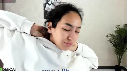 Snapshot of kira_lilian chatting on October 2025 03:26:01 AM Aura online show from October 2025 03:26:01 AM