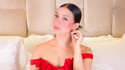 kira online show from October 2025 02:23:02 AM