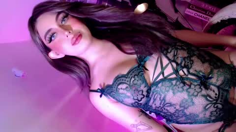 Its your girl KIRA online show from December 2025 02:29:01 AM