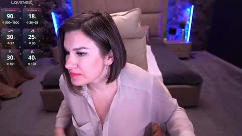 Kira online show from February 2025 06:34:02 PM