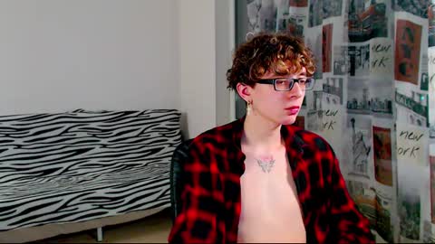 Alan online show from March 2025 08:01:02 PM