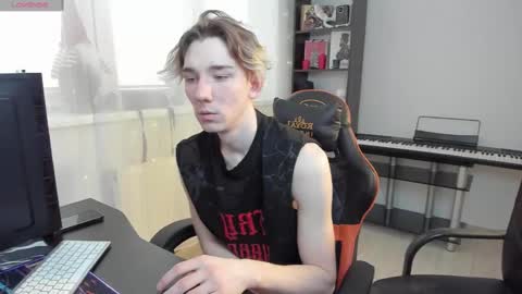 Kirill and Andrey online show from February 2025 12:43:01 PM