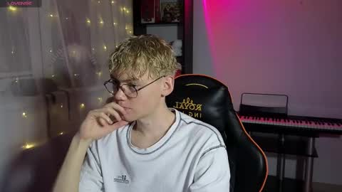 Kirill and Andrey online show from March 2025 03:51:02 PM