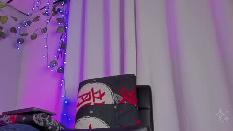 Snapshot of kiryto_babyhot1 chatting on December 2024 12:44:02 AM online show from December 2024 12:44:02 AM