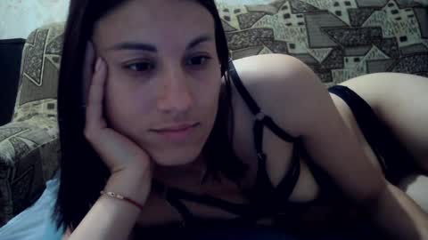 kiss lovely  online show from May 2026 07:52:02 PM