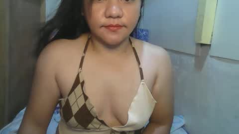 kiss_me_loves online show from May 2026 11:32:01 PM