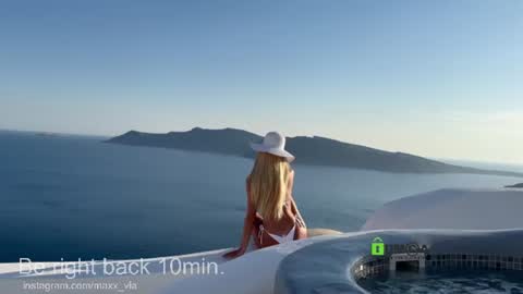 Alexandra online show from August 2026 07:34:02 PM