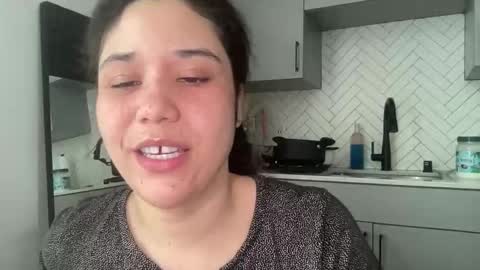 Kiss  Currency online show from March 2026 08:04:02 PM