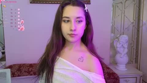 Snapshot of kisses_eva chatting on September 2025 04:28:01 AM Hot Eva online show from September 2025 04:28:01 AM