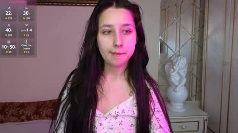 Snapshot of kisses_eva chatting on November 2025 05:43:01 AM Hot Eva online show from November 2025 05:43:01 AM