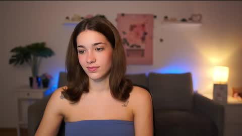 Sisi online show from October 2025 01:11:01 PM