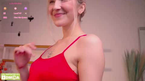 Snapshot of kisskiss_muah chatting on November 2025 02:19:02 PM Kate online show from November 2025 02:19:02 PM