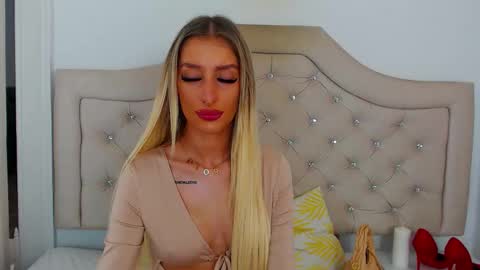 Natalie online show from November 2025 11:32:02 AM