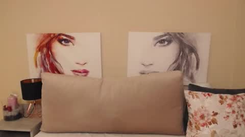 Snapshot of kisssophie chatting on February 2025 10:26:01 AM SophieSexy online show from February 2025 10:26:01 AM