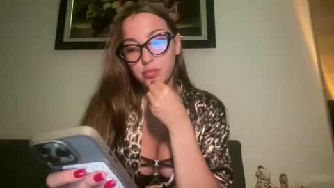 Snapshot of kit_kata chatting on February 2026 08:07:01 PM Kit kata online show from February 2026 08:07:01 PM