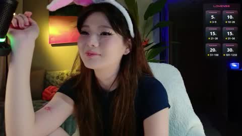 Aya   online show from March 2026 05:49:02 PM