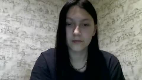 Snapshot of kiti_kitiss chatting on January 2025 05:53:01 PM kiti_kitiss online show from January 2025 05:53:01 PM