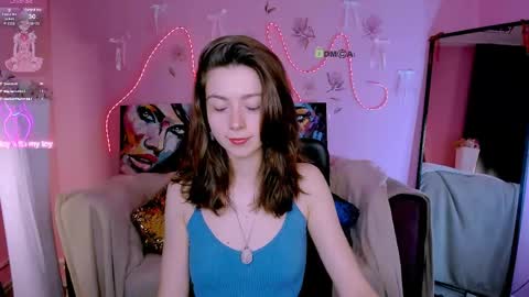 kitniss online show from May 2026 07:08:01 PM