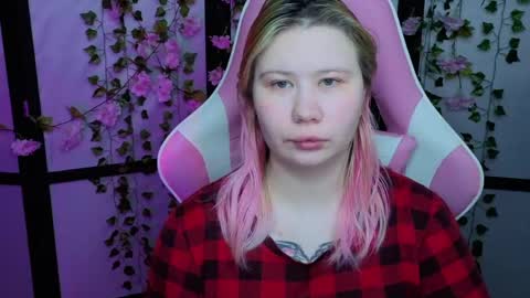 kitsune_little online show from May 2026 08:49:02 PM