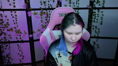 kitsune_little online show from May 2026 08:07:02 AM