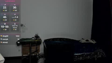 Snapshot of kitsunemoon chatting on December 2024 09:52:01 PM Kitsune online show from December 2024 09:52:01 PM