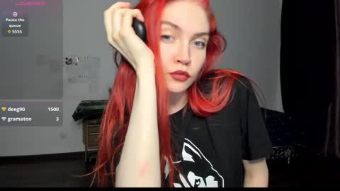 Snapshot of kitsunemoon chatting on January 2025 11:24:01 PM Kitsune online show from January 2025 11:24:01 PM