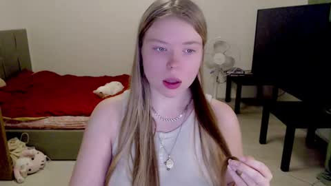 Jennyblonde and Emmabrunette online show from January 2025 04:41:01 PM