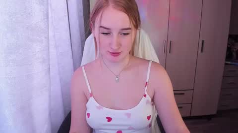 Snapshot of kitten_sun chatting on March 2025 04:50:02 AM kitten_sun online show from March 2025 04:50:02 AM