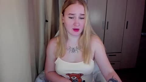 Snapshot of kitten_sun chatting on February 2026 02:54:01 AM kitten_sun online show from February 2026 02:54:01 AM