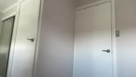 Snapshot of kittengirlxo chatting on November 2025 02:10:01 AM kittengirlxo online show from November 2025 02:10:01 AM