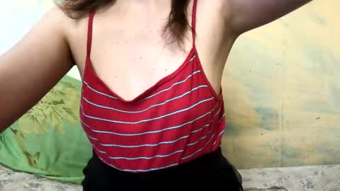 Kittie Creme online show from May 2026 12:09:02 PM