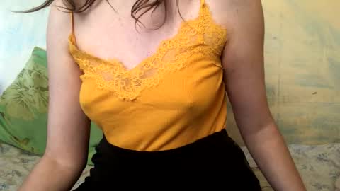 Kittie Creme online show from May 2026 11:05:01 AM