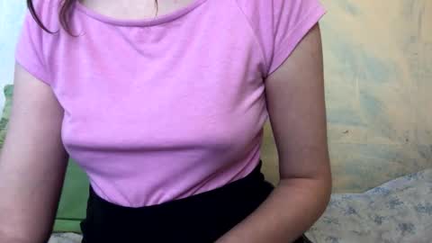 Kittie Creme online show from May 2026 06:32:02 AM