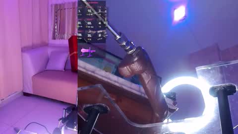 Snapshot of kittieeva chatting on December 2025 09:19:02 PM Eva online show from December 2025 09:19:02 PM