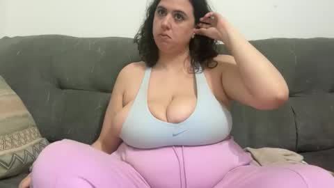 Snapshot of kitty3202 chatting on May 2026 12:39:01 AM kitty3202 online show from May 2026 12:39:01 AM