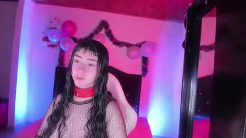 kitty__chs online show from January 2026 07:37:02 PM