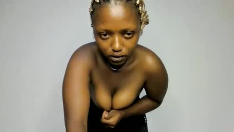 Snapshot of kitty_cattie chatting on February 2026 12:04:02 AM kitty_cattie online show from February 2026 12:04:02 AM