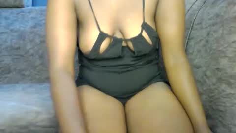 Snapshot of kitty_cattie chatting on February 2026 01:43:01 PM kitty_cattie online show from February 2026 01:43:01 PM