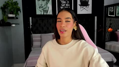 Kitty online show from September 2025 10:09:01 AM