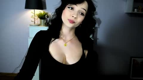 Denise online show from May 2026 10:07:01 PM